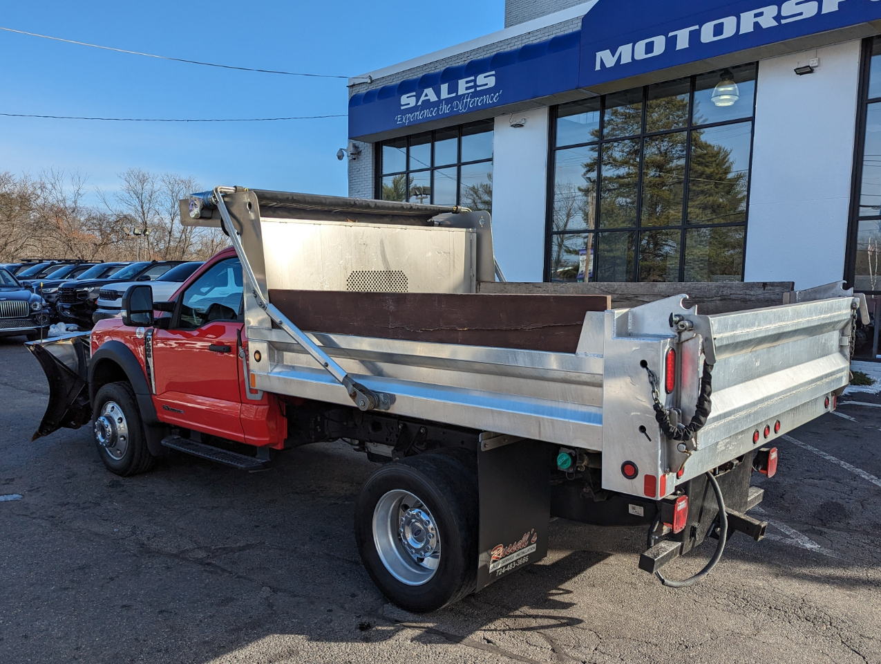 Ford Super Duty F-600 DRW XLT 4WD Reg Cab 145" WB 60" CA 2023