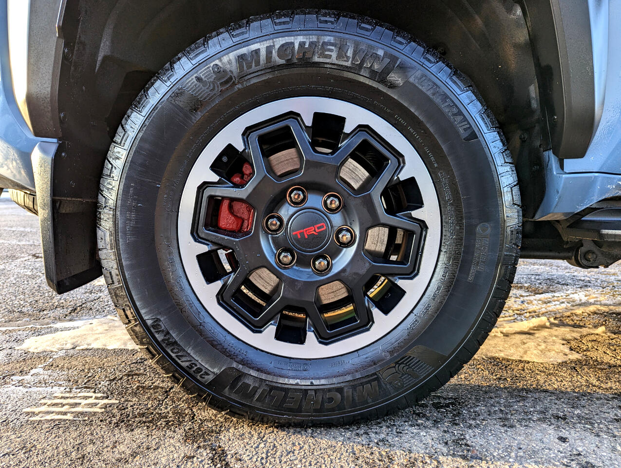 Toyota 4Runner Hybrid TRD Off Road 4WD (Natl) 2025