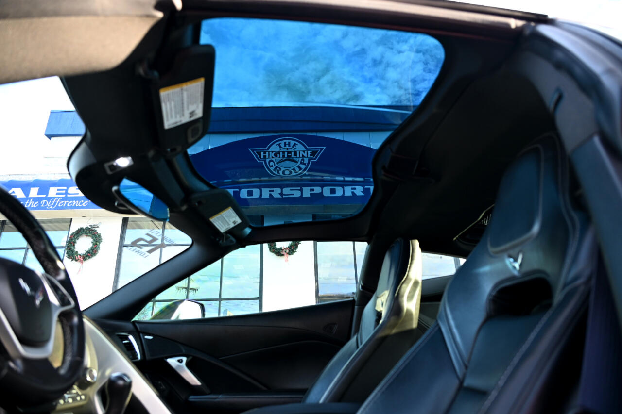 Chevrolet Corvette 2dr Stingray Cpe w/2LT 2015