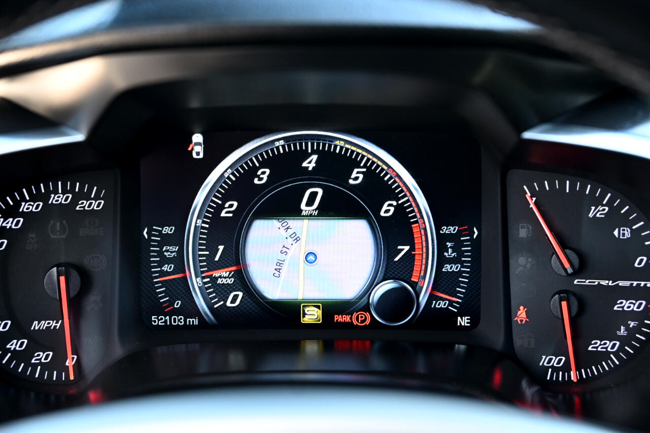 Chevrolet Corvette 2dr Stingray Cpe w/2LT 2015