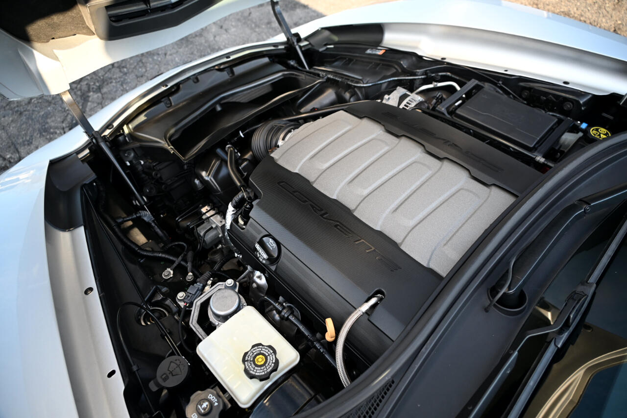 Chevrolet Corvette 2dr Stingray Cpe w/2LT 2015