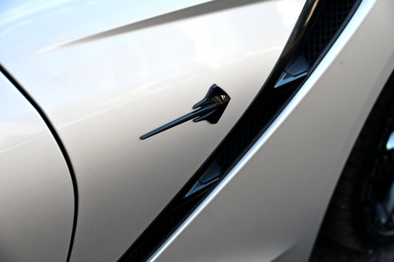 Chevrolet Corvette 2dr Stingray Cpe w/2LT 2015