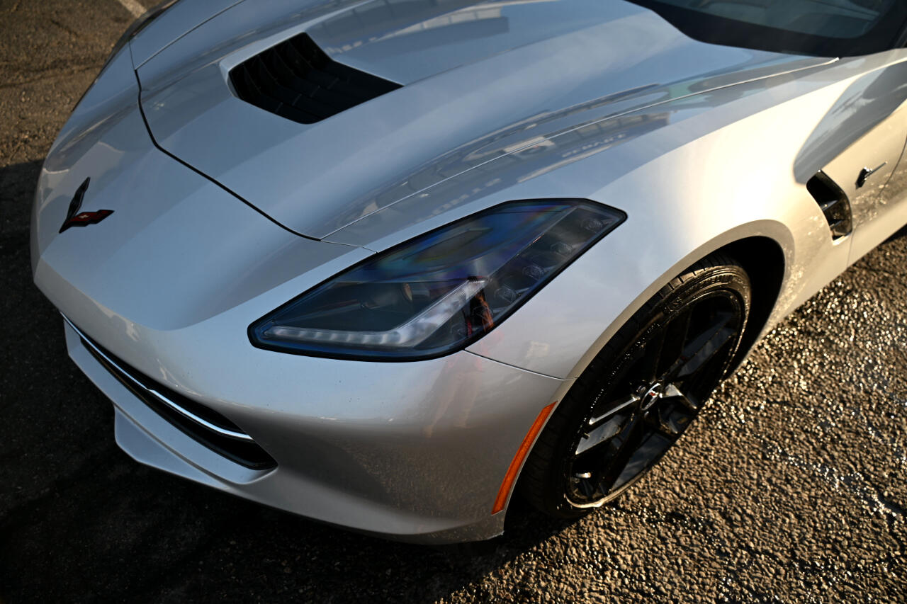 Chevrolet Corvette 2dr Stingray Cpe w/2LT 2015