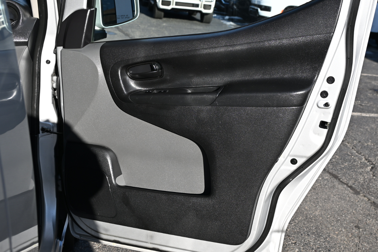 Nissan NV200 Compact Cargo I4 SV 2020