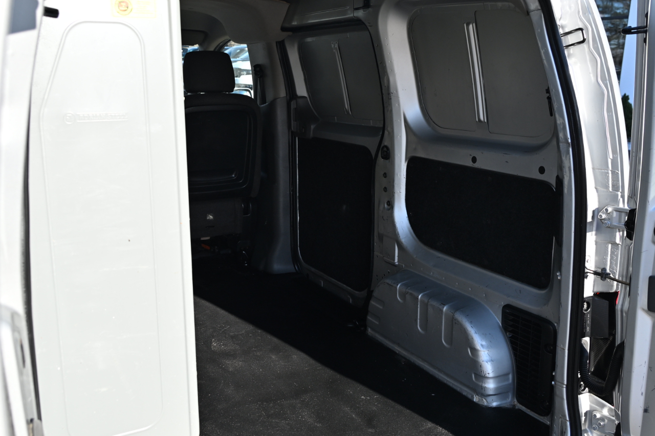 Nissan NV200 Compact Cargo I4 SV 2020