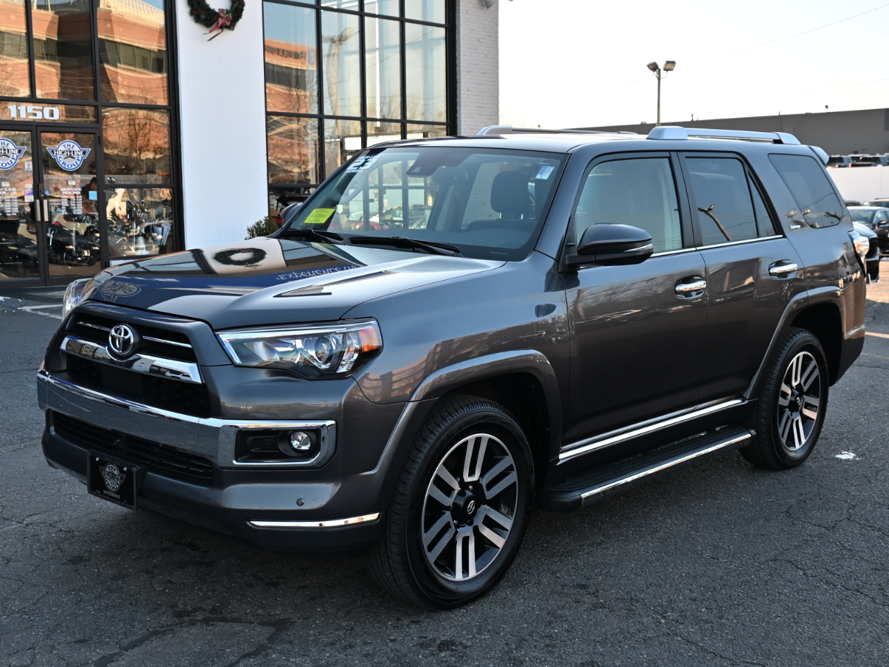 2023 Toyota 4Runner Limited's photo