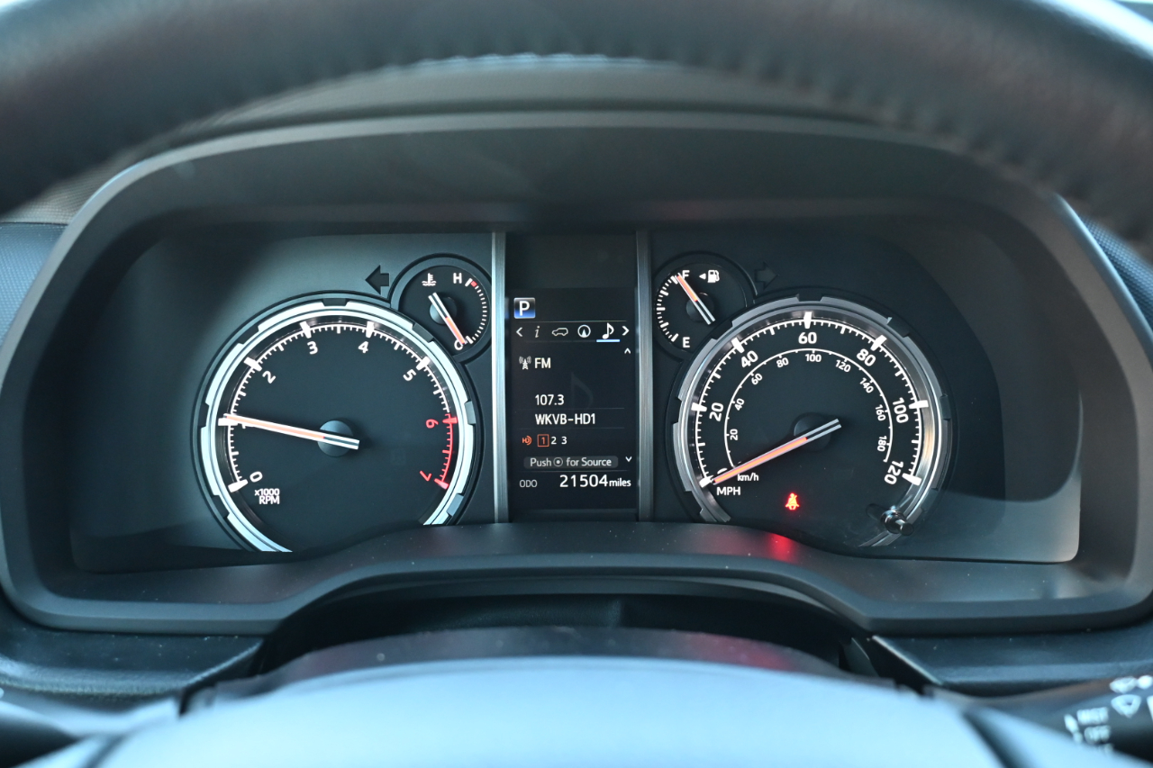 Toyota 4Runner Limited 4WD (Natl) 2023