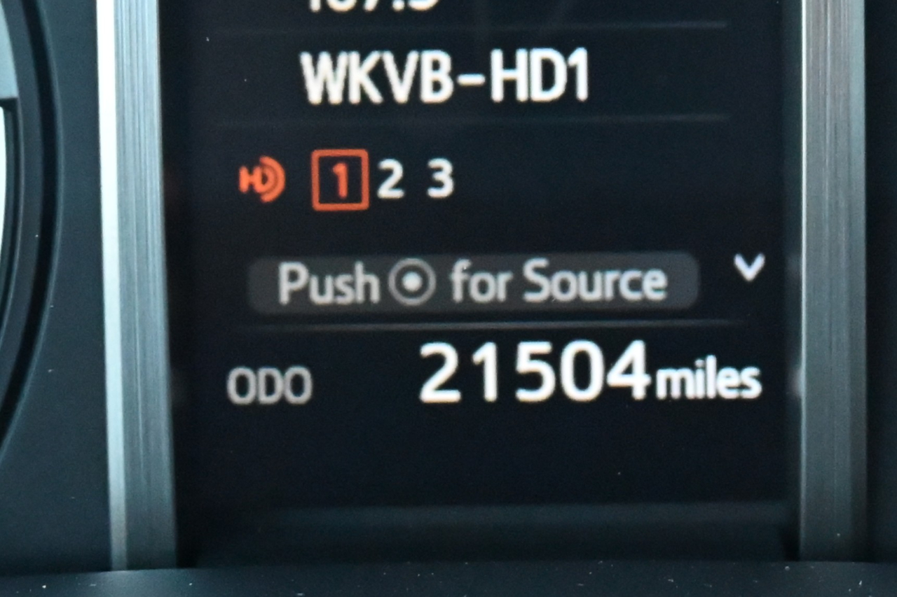 Toyota 4Runner Limited 4WD (Natl) 2023