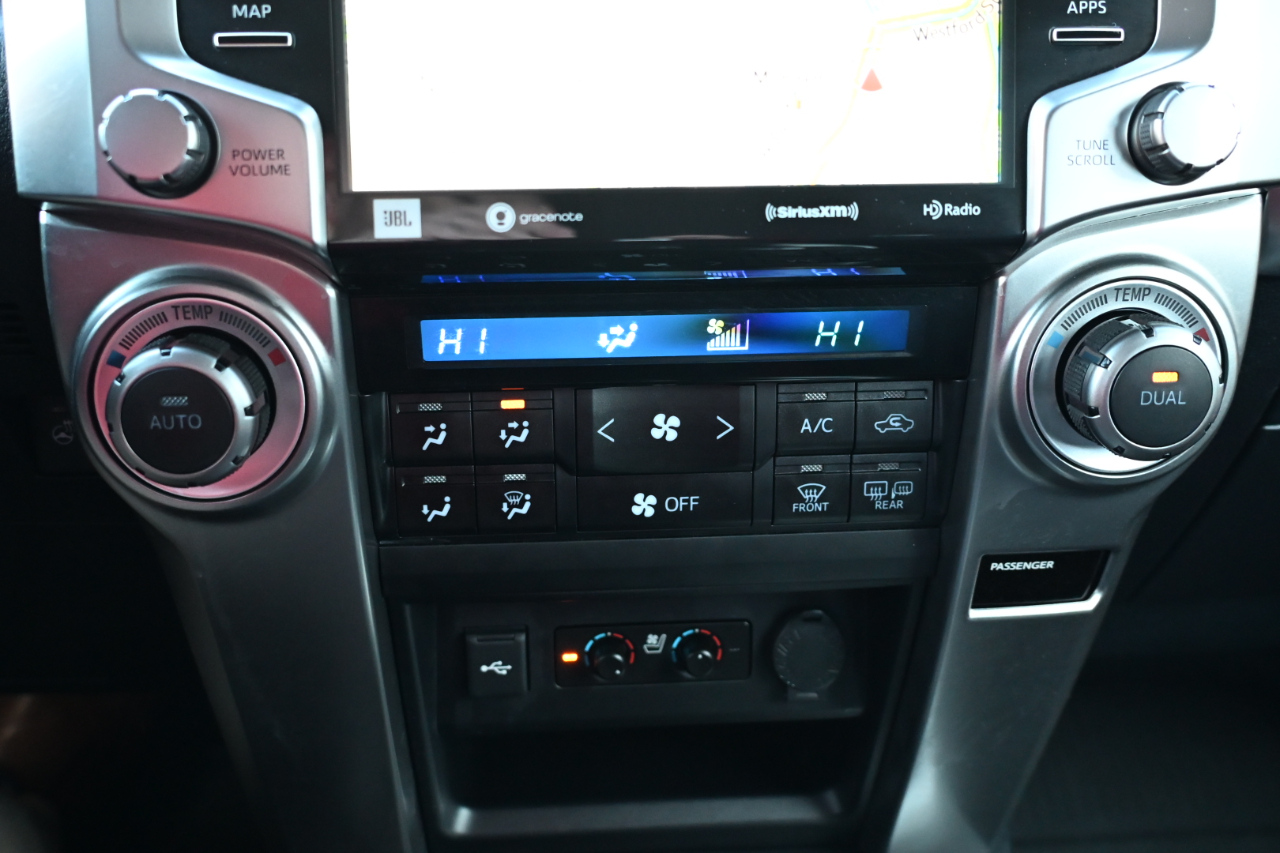 Toyota 4Runner Limited 4WD (Natl) 2023