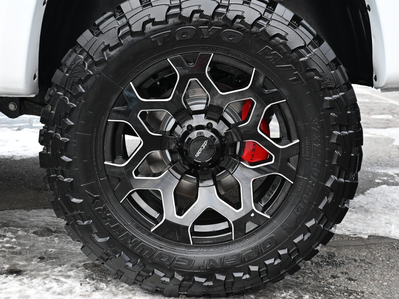 RAM 1500 Laramie 4x4 Crew Cab 5'7" Box 2022