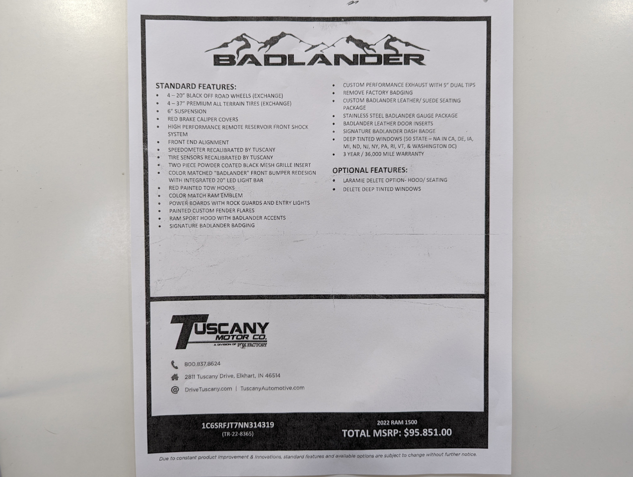 RAM 1500 Laramie 4x4 Crew Cab 5'7" Box 2022