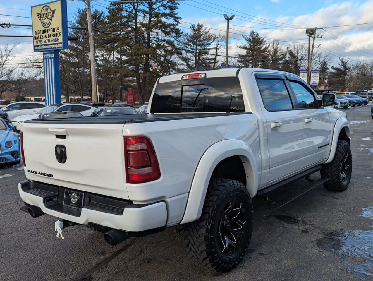 RAM 1500 Laramie 4x4 Crew Cab 5'7" Box 2022