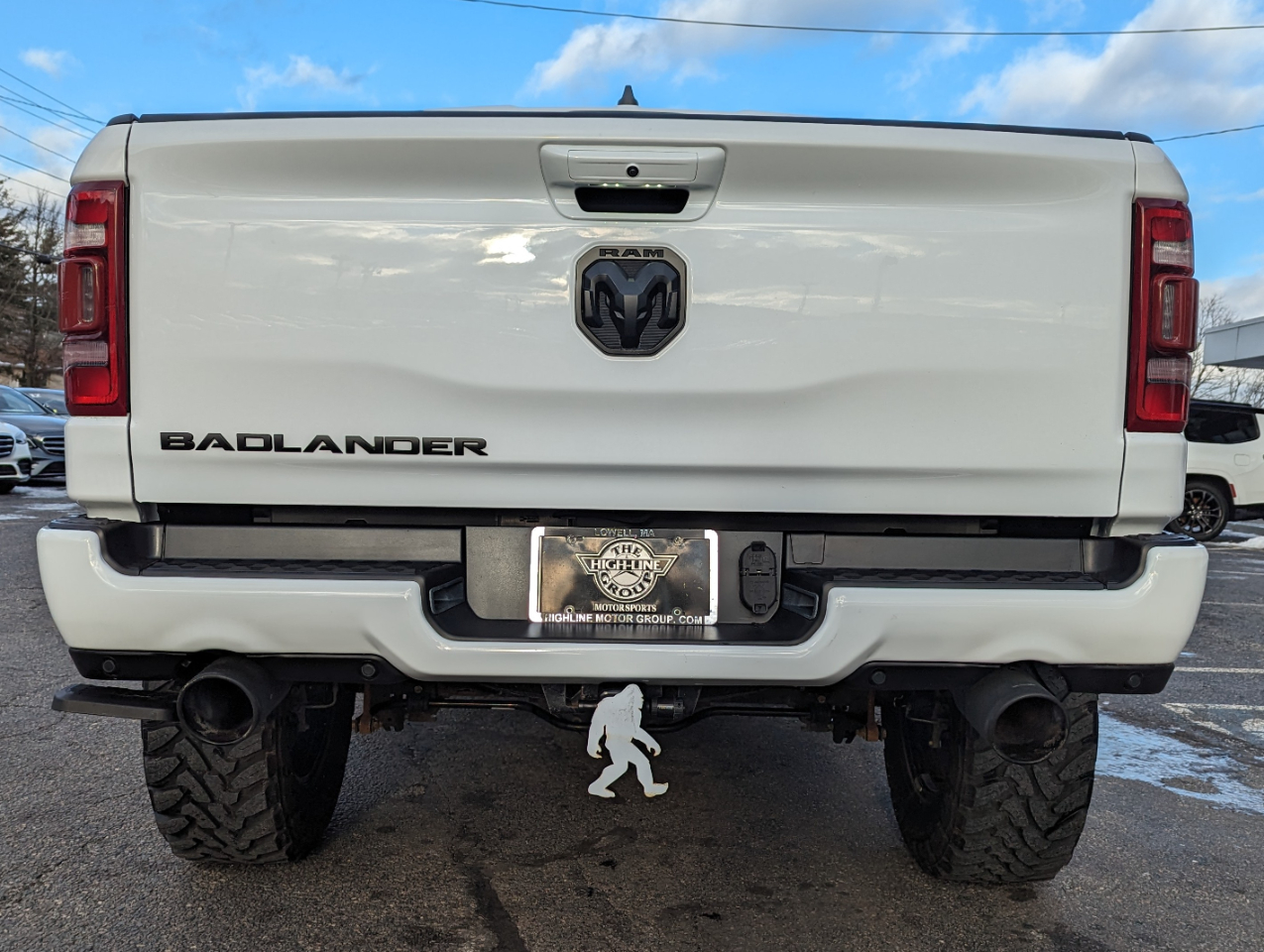 RAM 1500 Laramie 4x4 Crew Cab 5'7" Box 2022