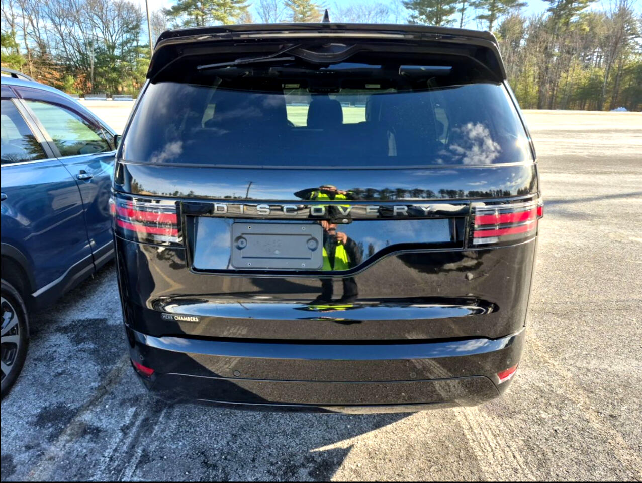 Land Rover Discovery P300 Dynamic SE 2024