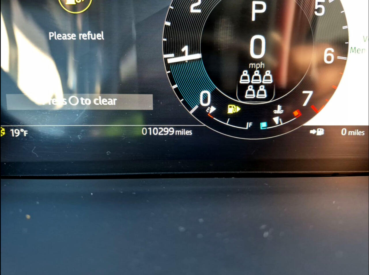 Land Rover Discovery P300 Dynamic SE 2024