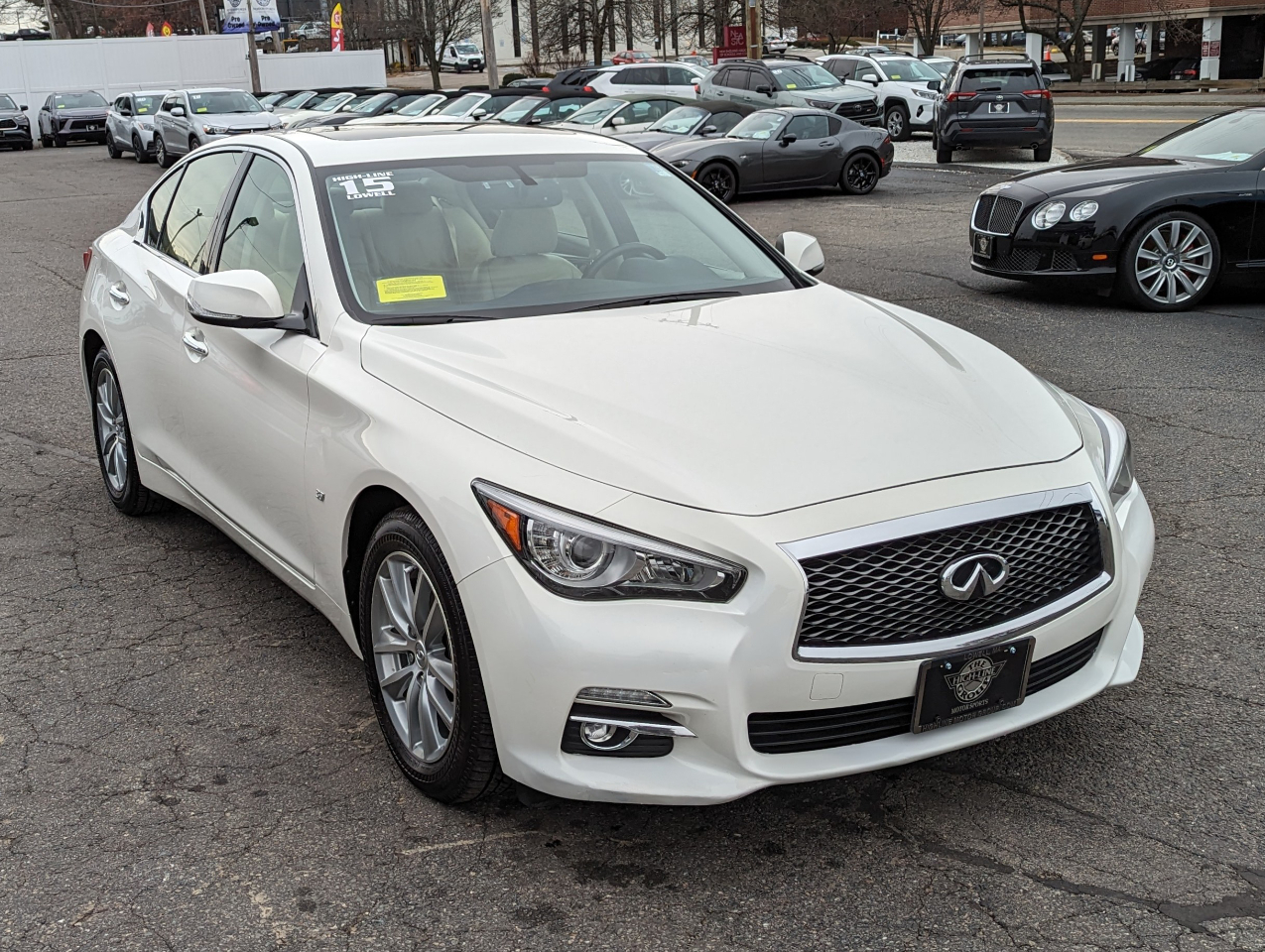 Infiniti Q50 4dr Sdn Premium AWD 2015