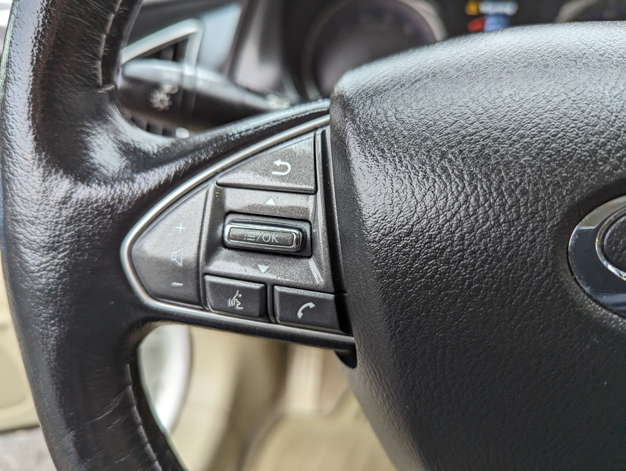 Infiniti Q50 4dr Sdn Premium AWD 2015