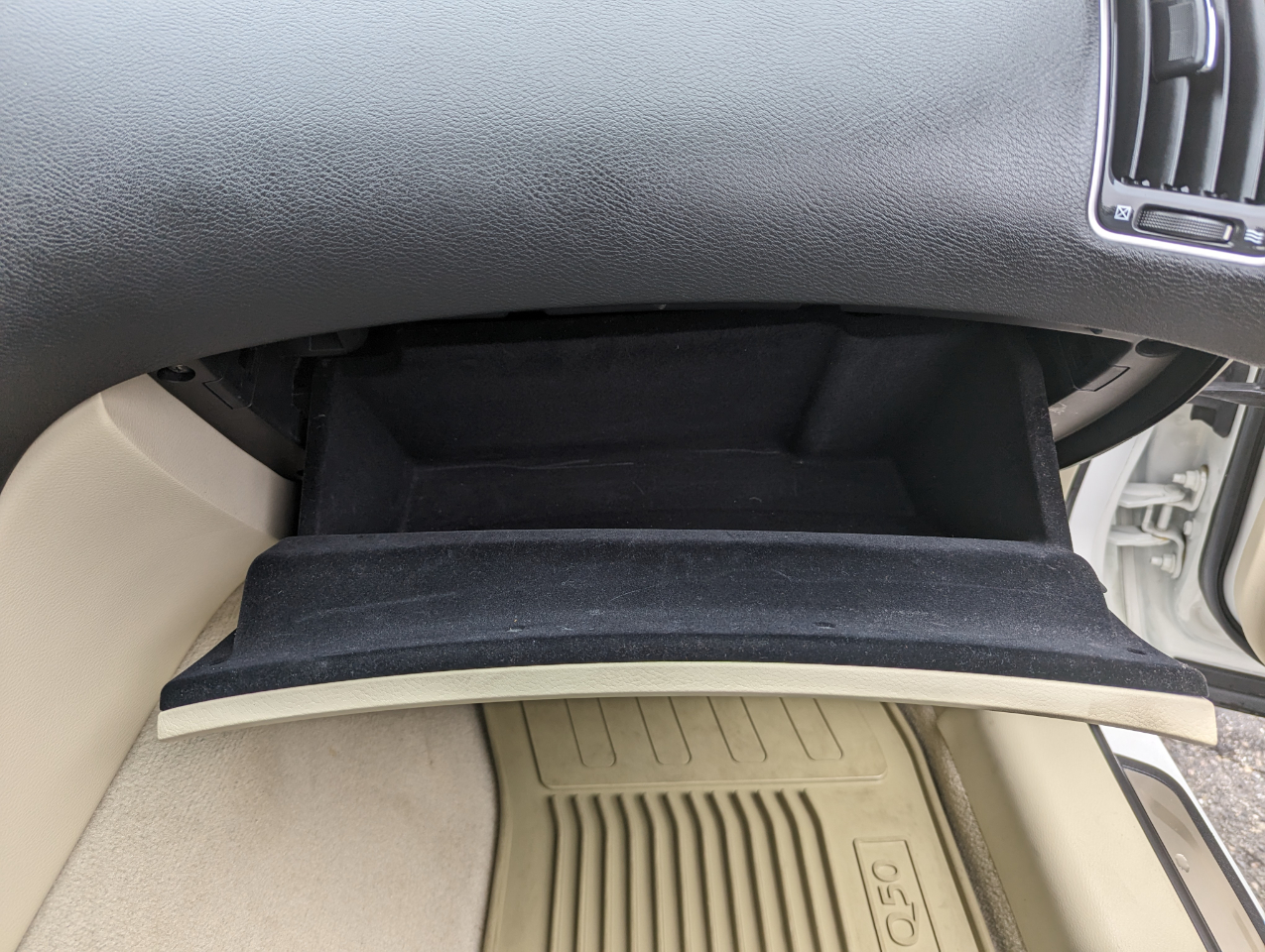 Infiniti Q50 4dr Sdn Premium AWD 2015