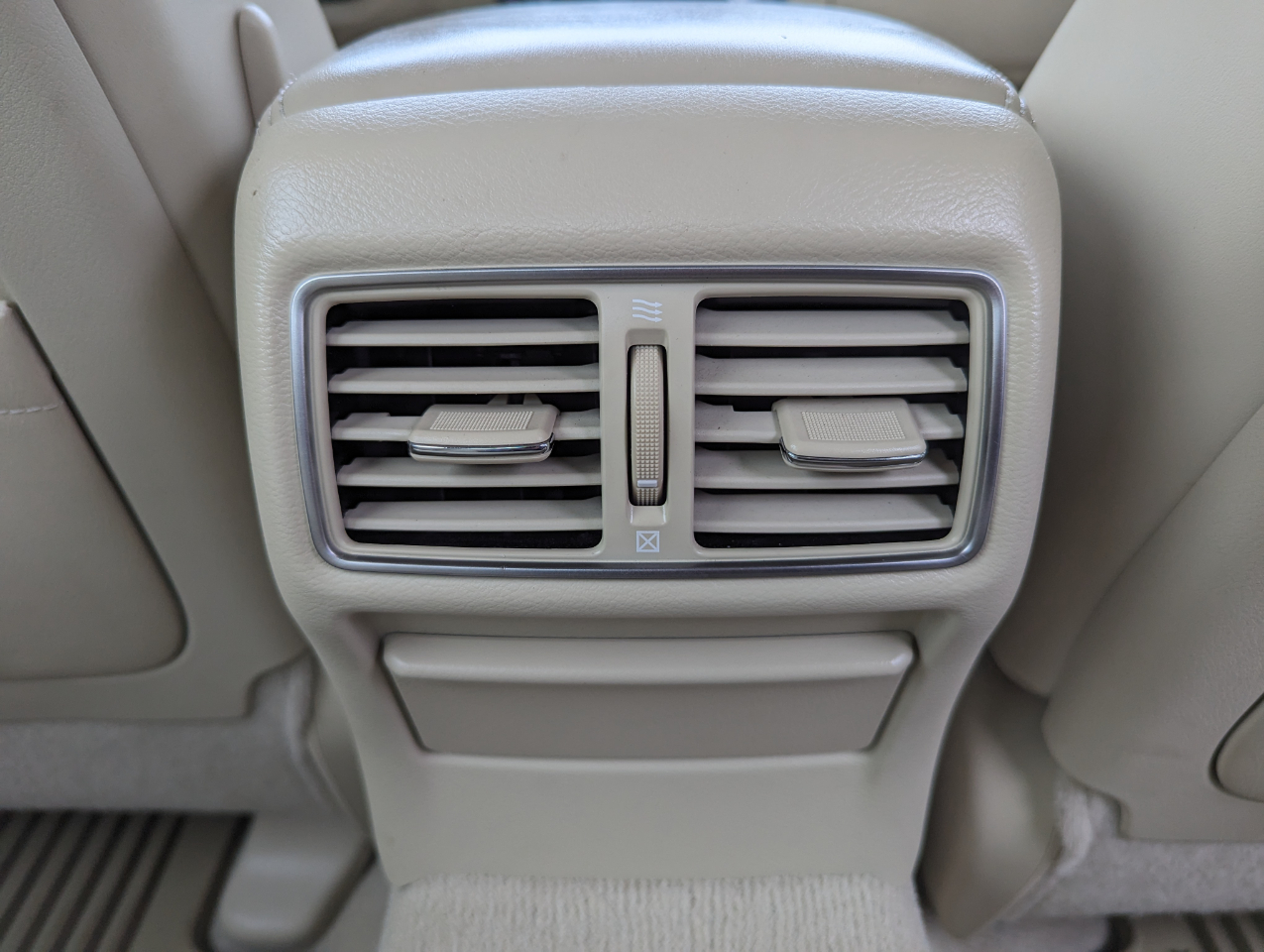 Infiniti Q50 4dr Sdn Premium AWD 2015