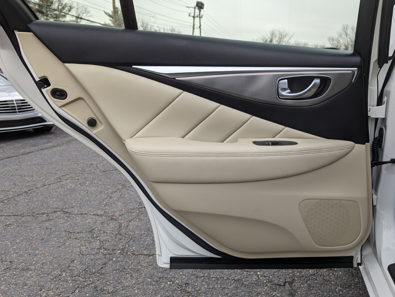 Infiniti Q50 4dr Sdn Premium AWD 2015