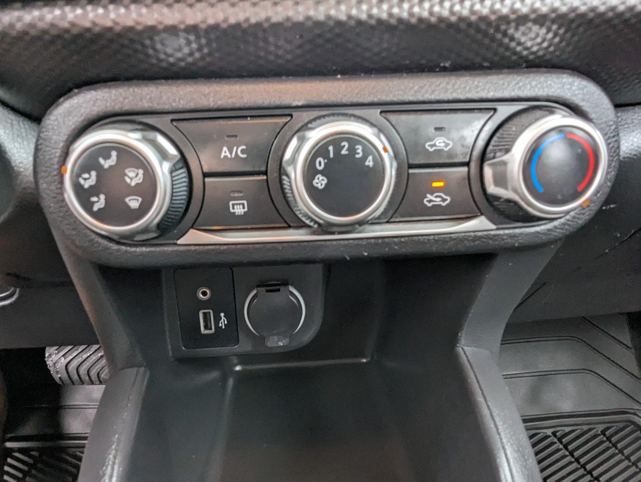 Nissan Kicks S FWD 2020