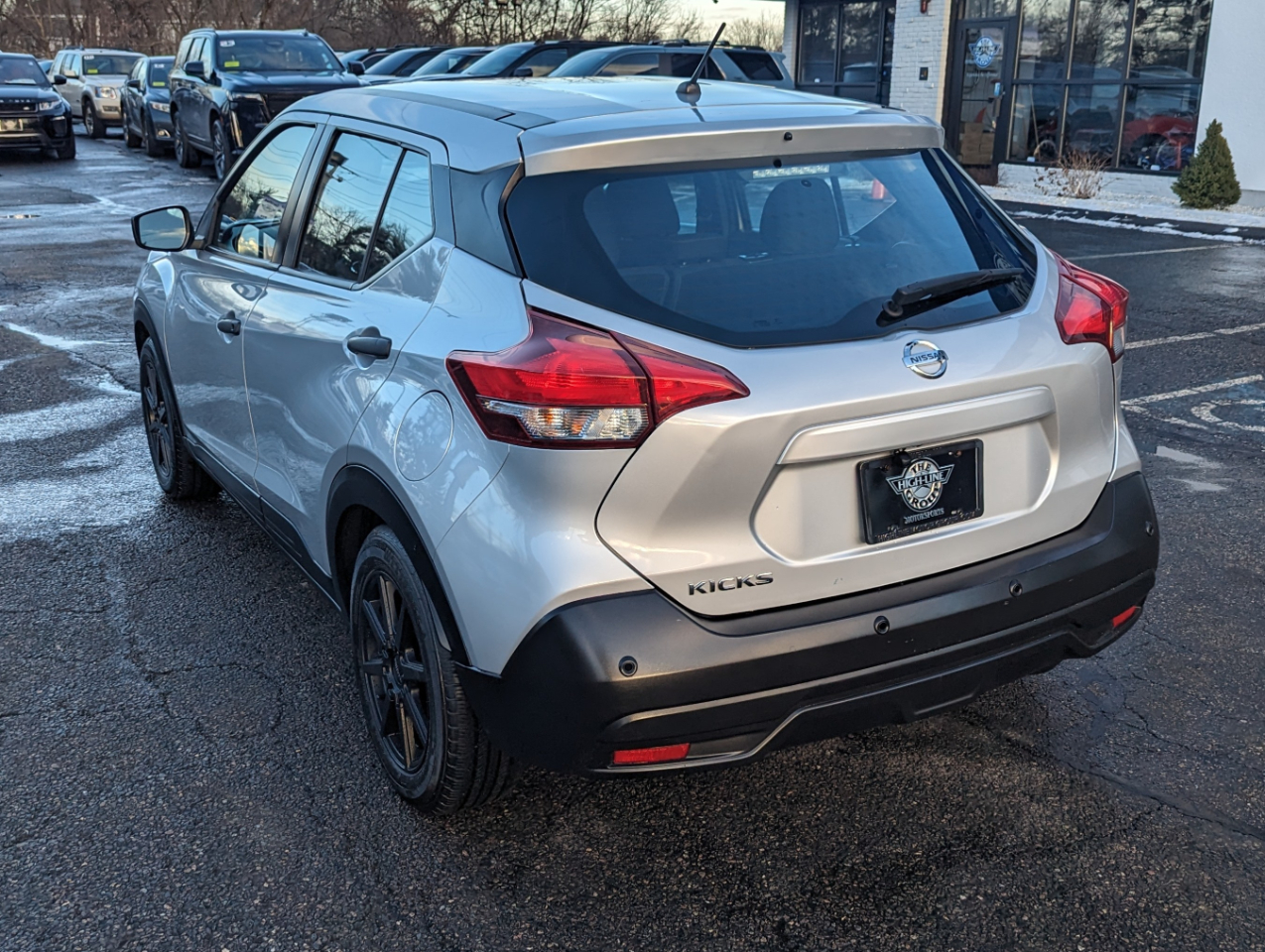 Nissan Kicks S FWD 2020