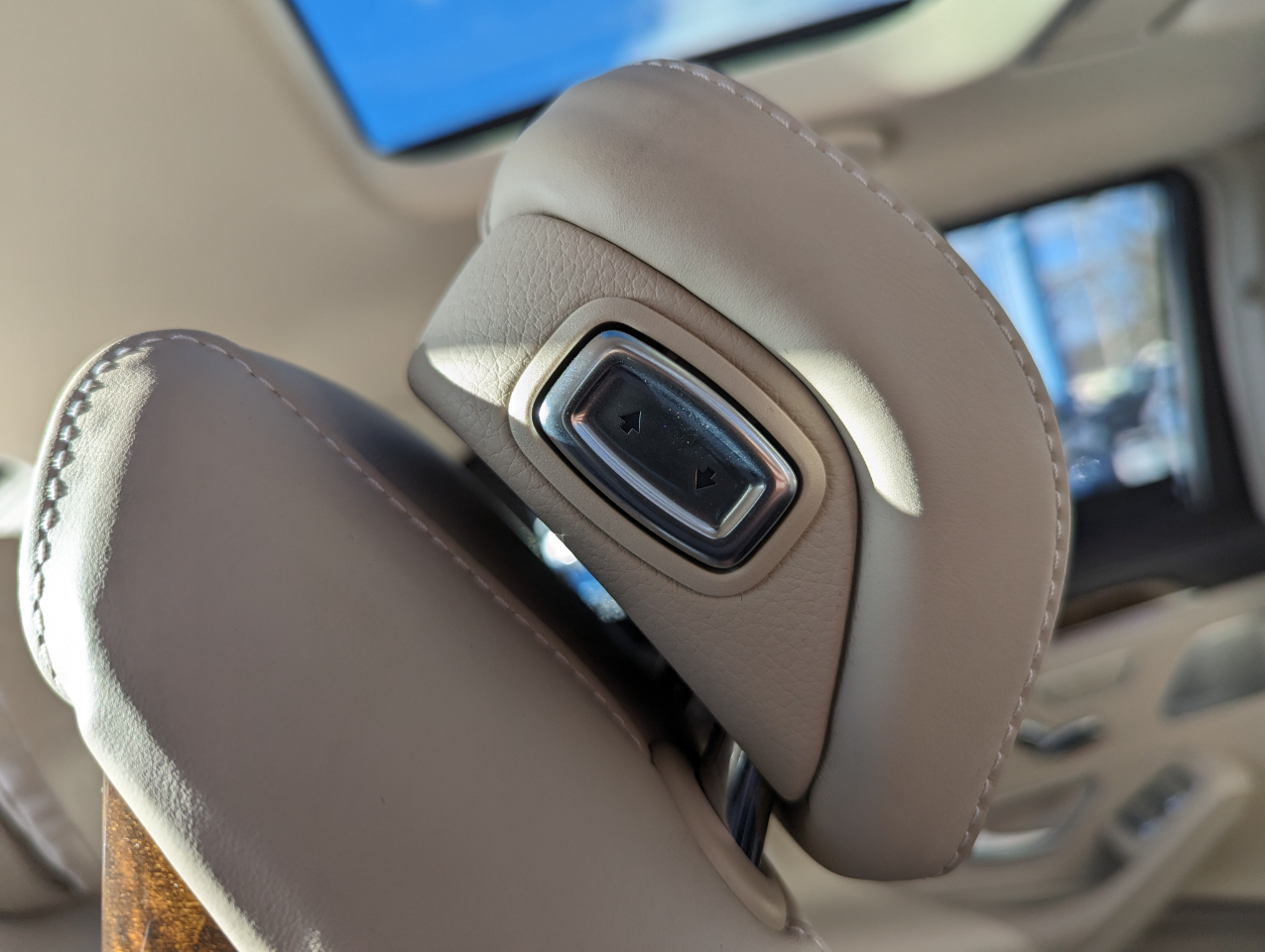 Mercedes-Benz S-Class S 550 4MATIC Sedan 2017