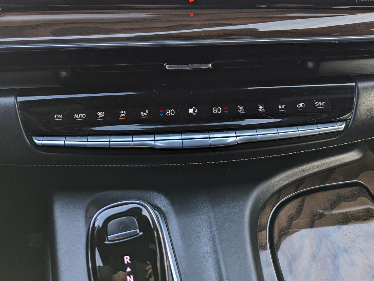 Cadillac Escalade 4WD 4dr Sport Platinum 2023