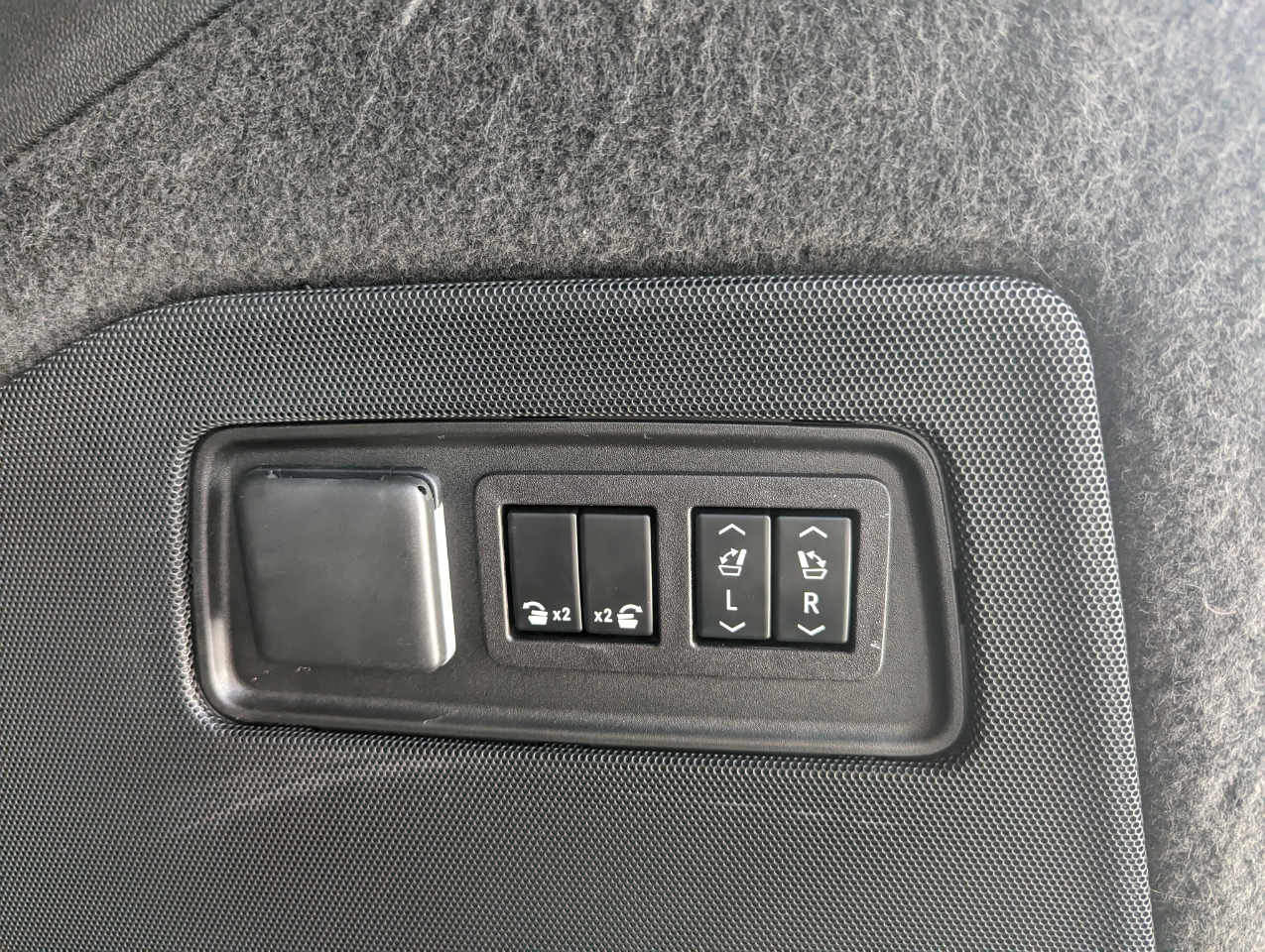 Cadillac Escalade 4WD 4dr Sport Platinum 2023