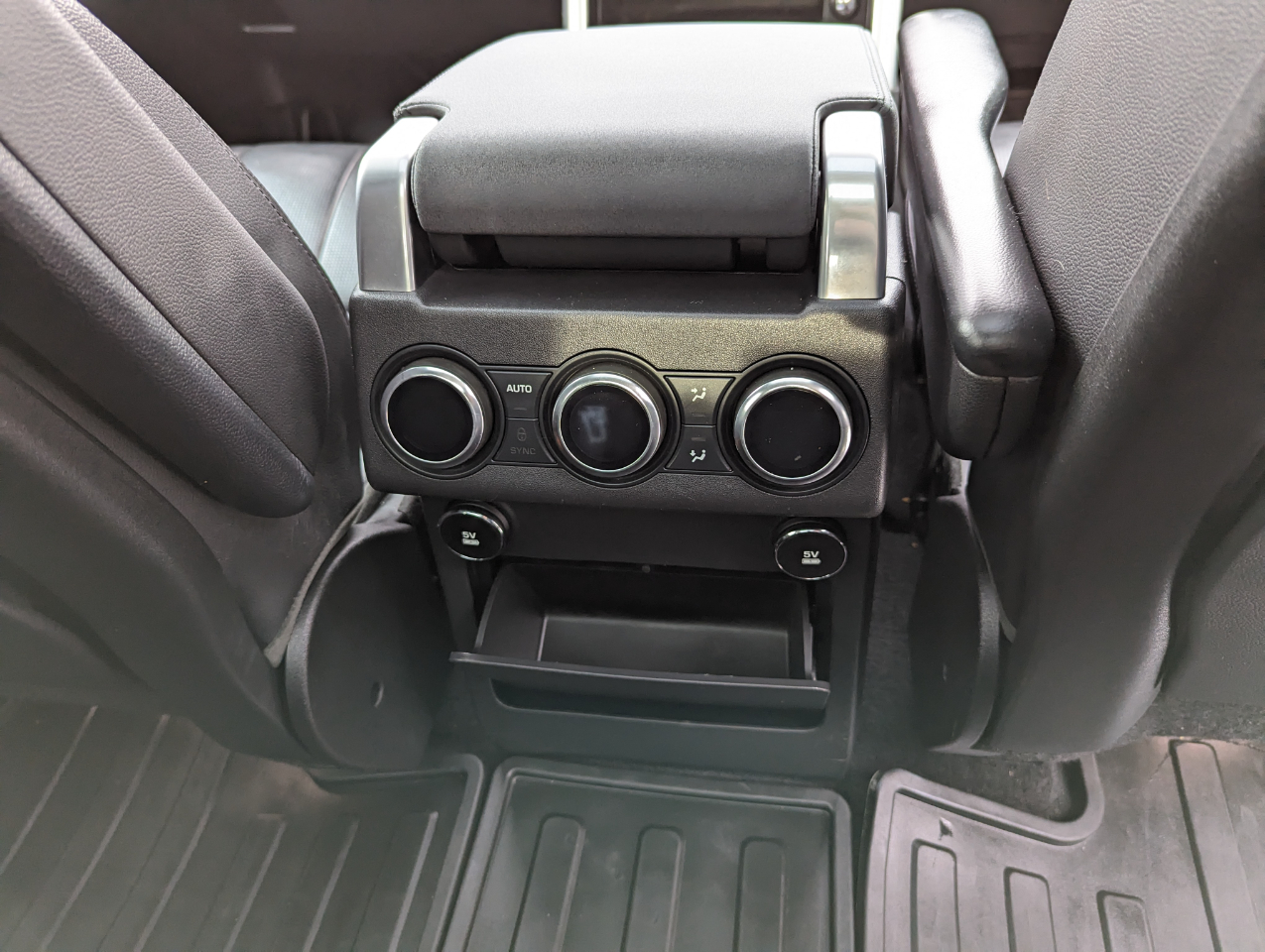 Land Rover Discovery HSE V6 Supercharged 2018