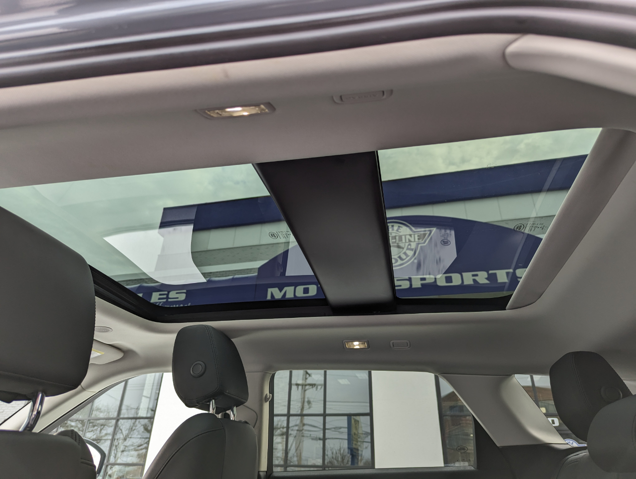 Land Rover Range Rover Evoque R-Dynamic S AWD 2022