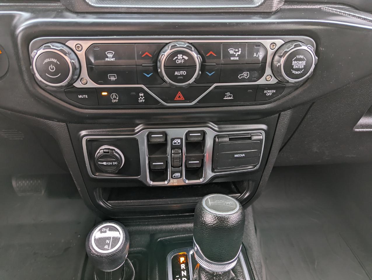 Jeep Gladiator Altitude 4x4 2022