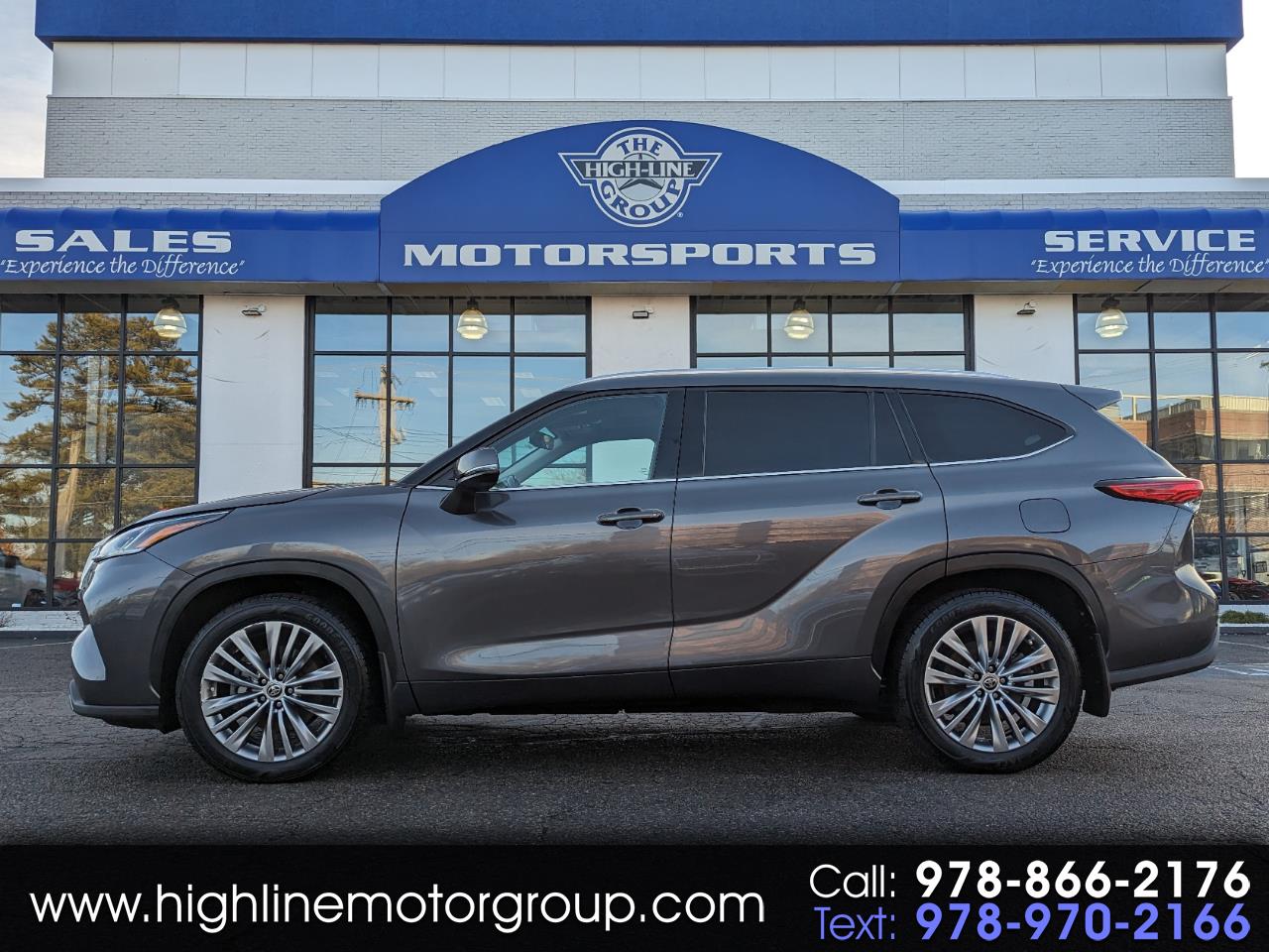 Toyota Highlander Platinum AWD (Natl) 2022