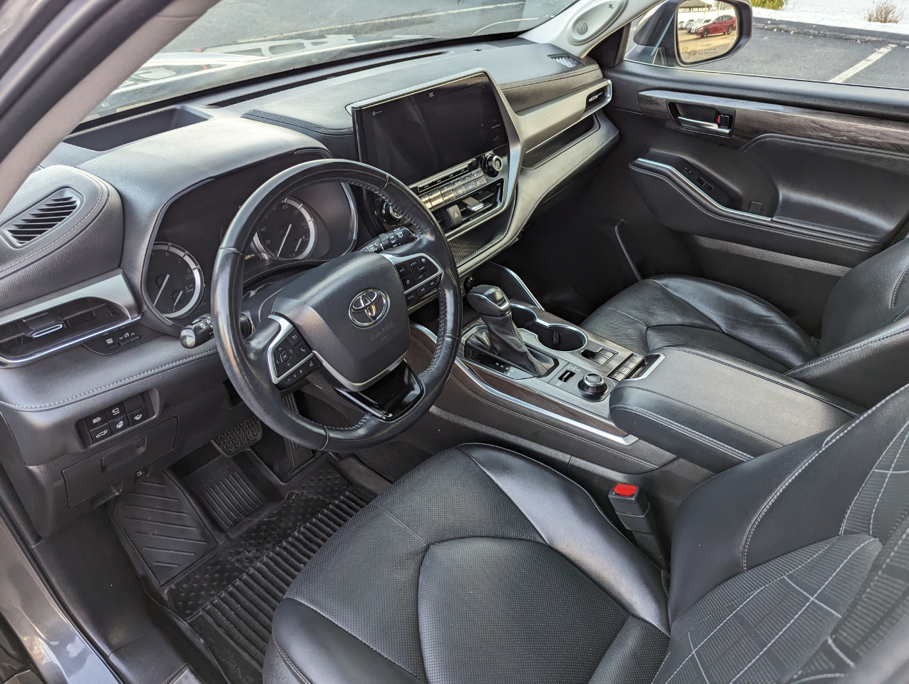 Toyota Highlander Platinum AWD (Natl) 2022