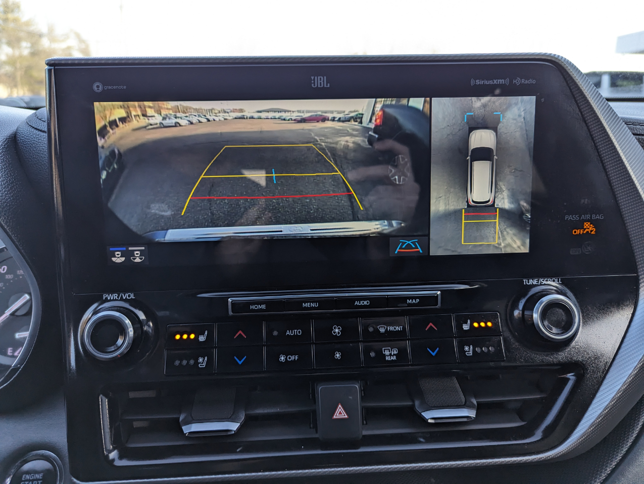 Toyota Highlander Platinum AWD (Natl) 2022