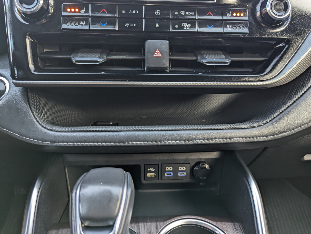 Toyota Highlander Platinum AWD (Natl) 2022