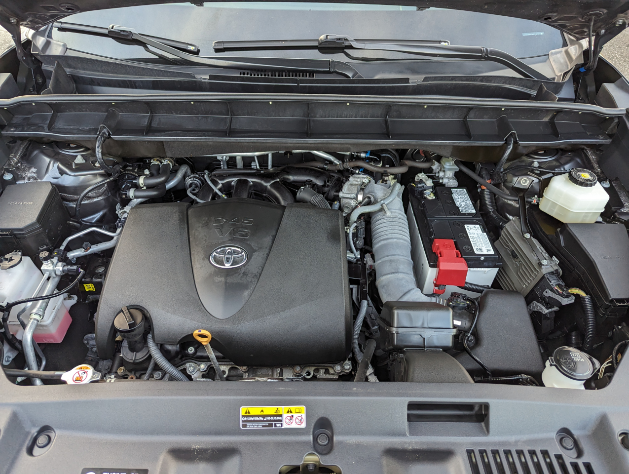 Toyota Highlander Platinum AWD (Natl) 2022