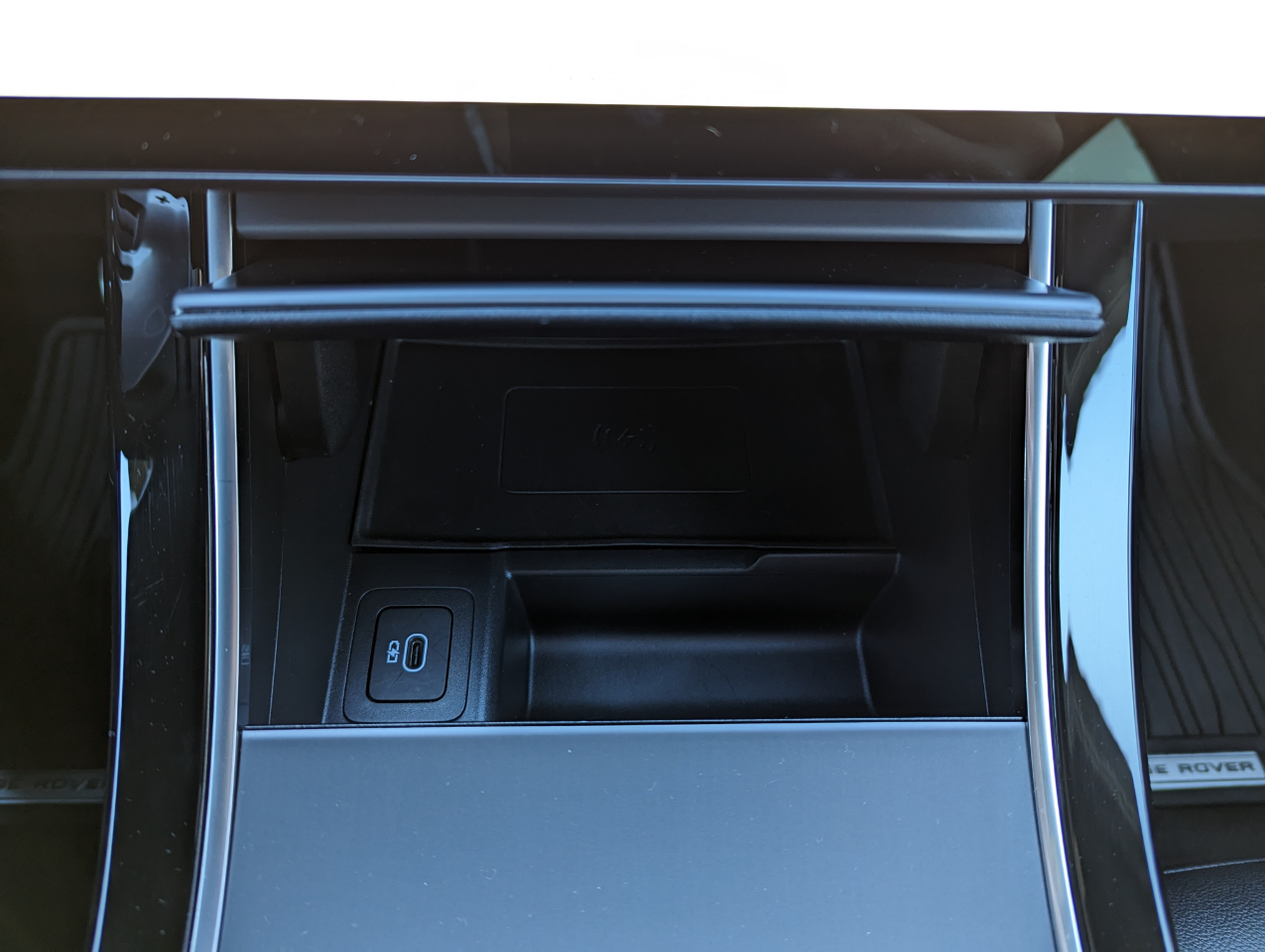 Land Rover Range Rover Evoque Dynamic SE AWD 2024