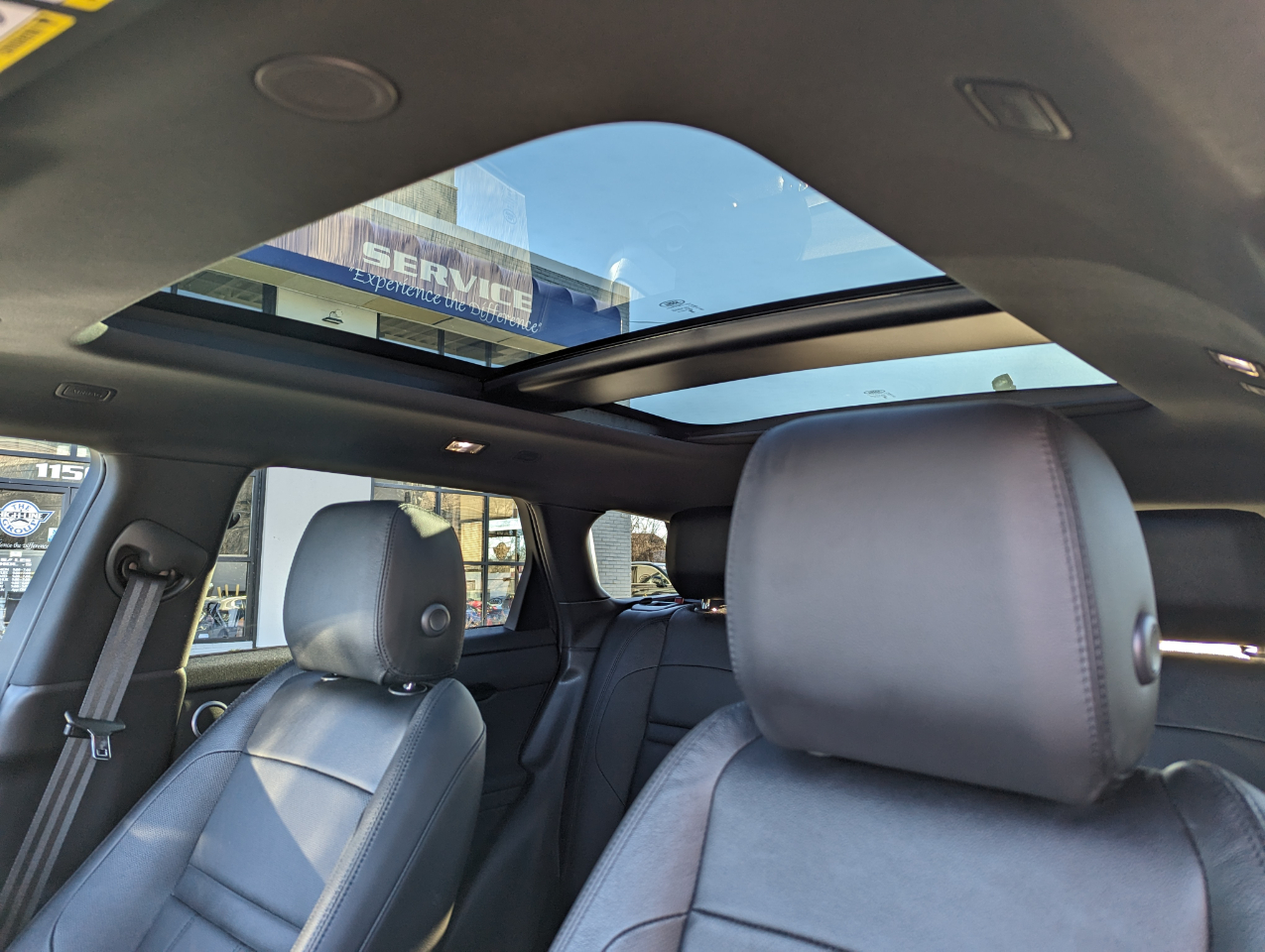 Land Rover Range Rover Evoque Dynamic SE AWD 2024