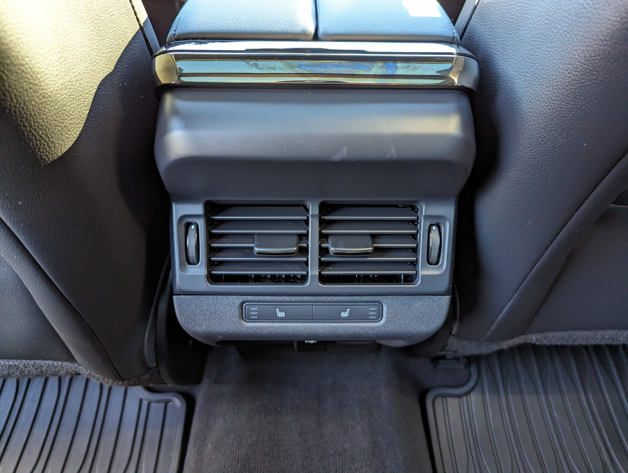 Land Rover Range Rover Evoque Dynamic SE AWD 2024