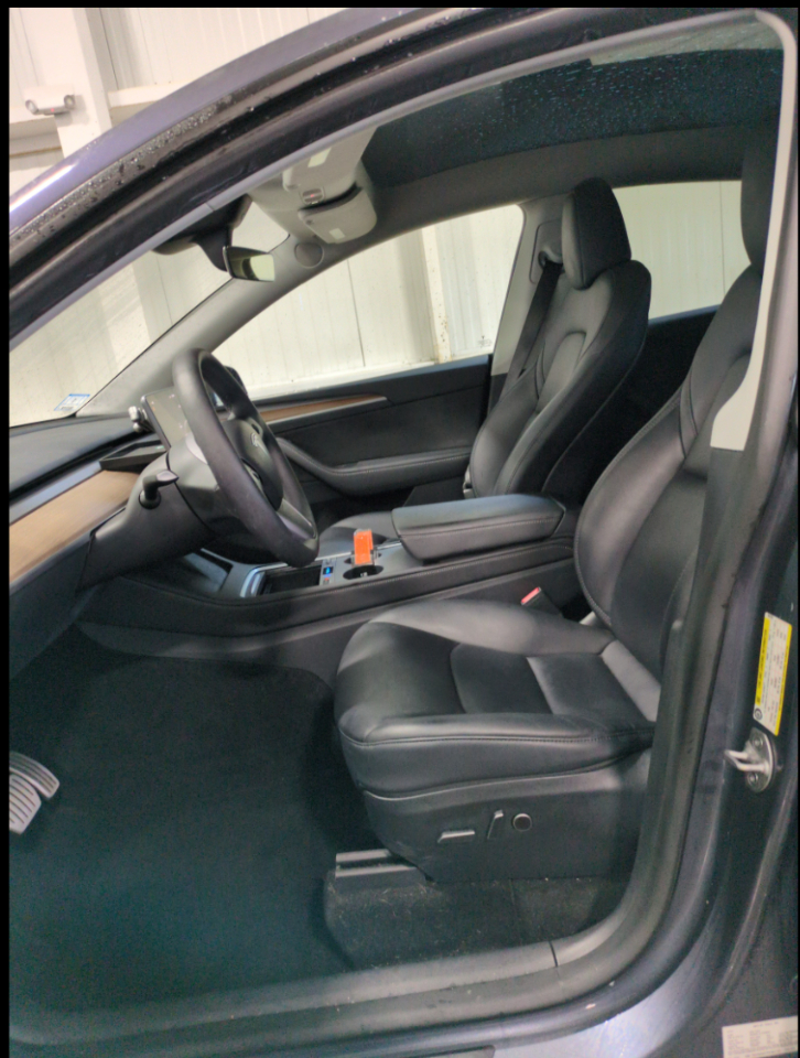 Tesla Model Y Performance AWD 2023