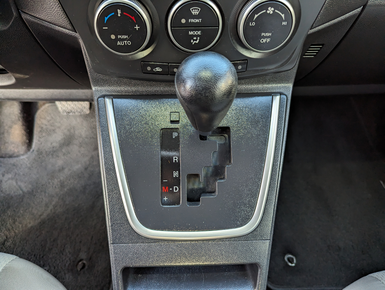 Mazda MAZDA5 4dr Wgn Auto Sport 2014