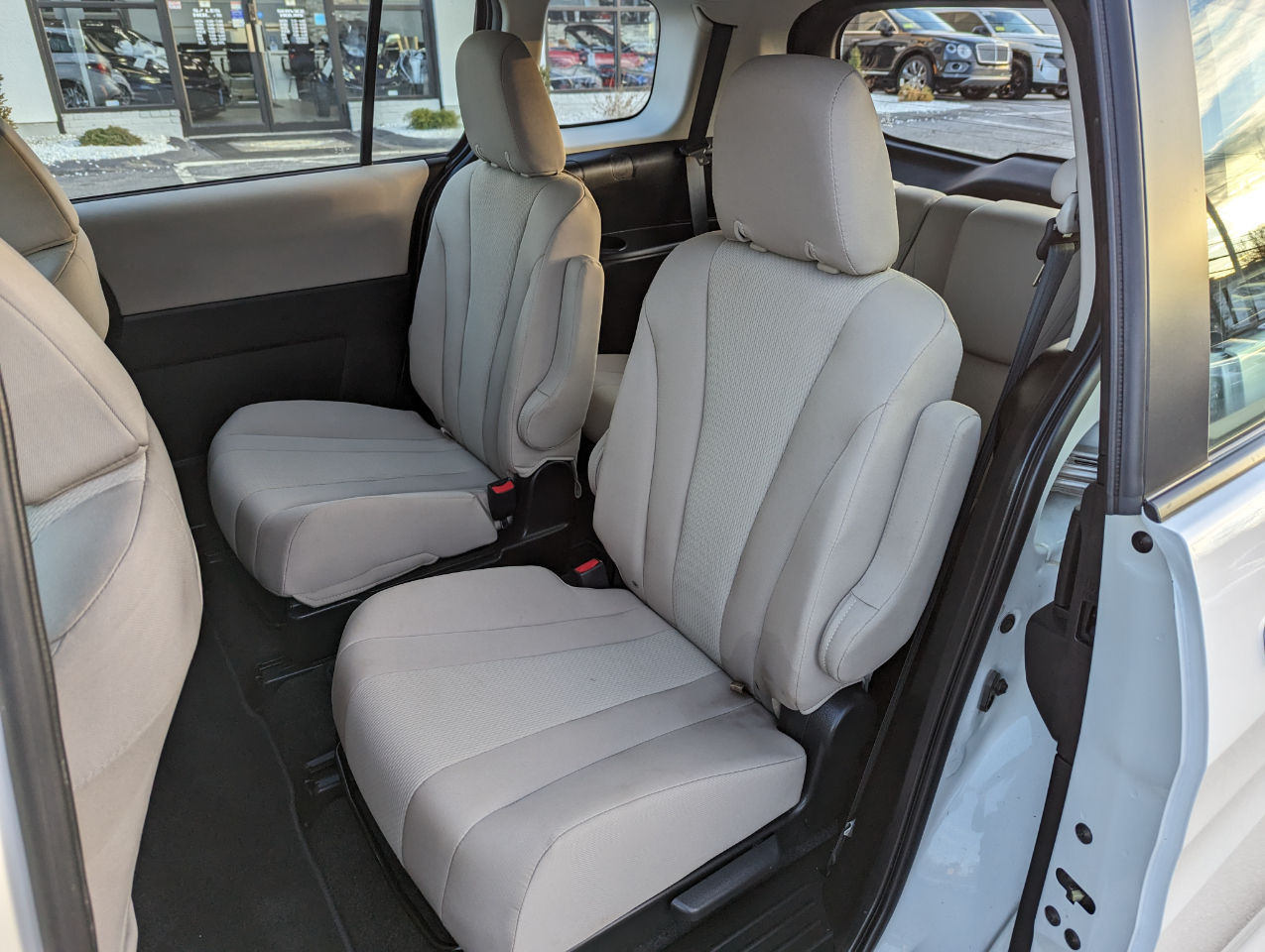 Mazda MAZDA5 4dr Wgn Auto Sport 2014