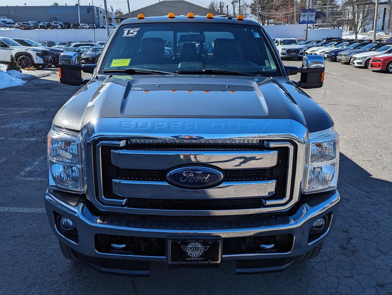 Ford Super Duty F-350 SRW 4WD Crew Cab 156" Lariat 2015