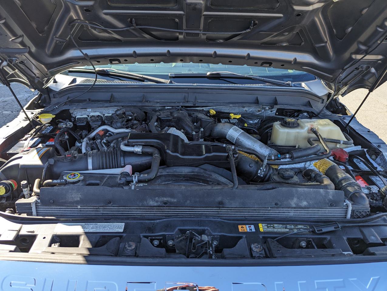 Ford Super Duty F-350 SRW 4WD Crew Cab 156" Lariat 2015