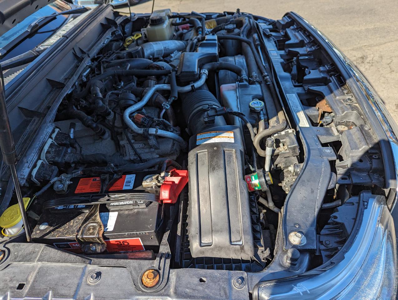 Ford Super Duty F-350 SRW 4WD Crew Cab 156" Lariat 2015