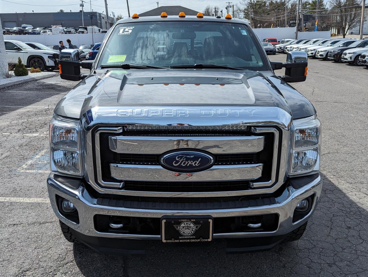 Ford Super Duty F-350 SRW 4WD Crew Cab 156" Lariat 2015