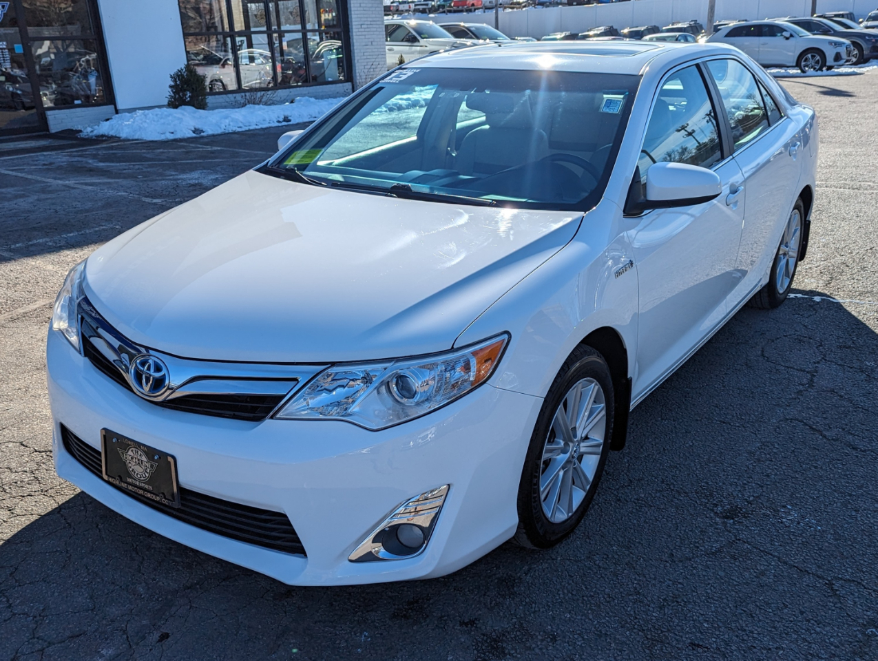 Toyota Camry Hybrid 4dr Sdn XLE (Natl) 2013