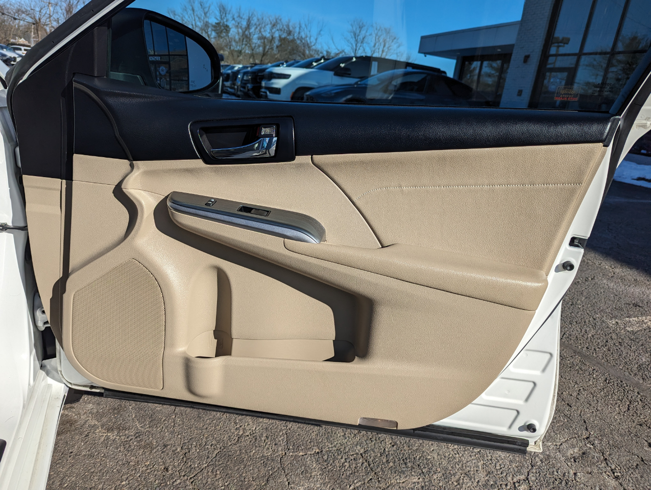 Toyota Camry Hybrid 4dr Sdn XLE (Natl) 2013