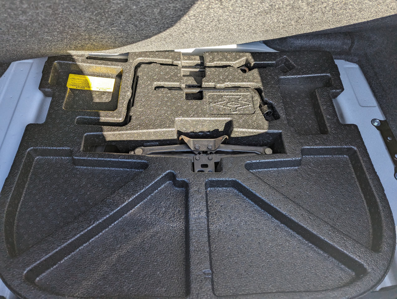 Toyota Camry Hybrid 4dr Sdn XLE (Natl) 2013